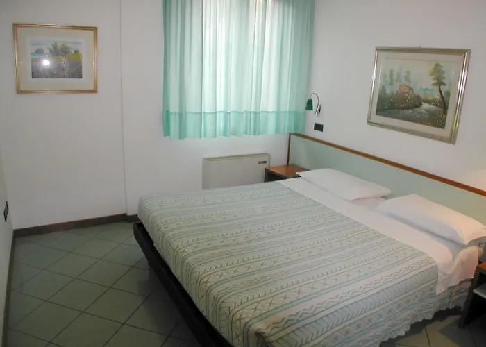 Mediterraneo סן בנדטו דל טרנטו